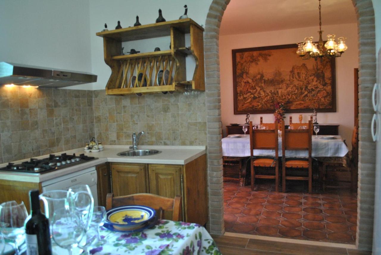 Agriturismo La Nicchia Castelnuovo Berardenga Eksteriør billede